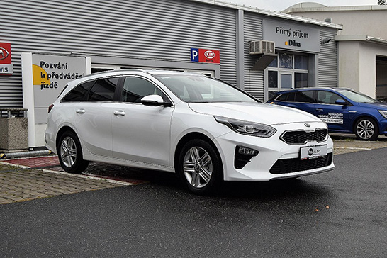 KIA CEED SW 1,5 T-GDI TOP (2022)